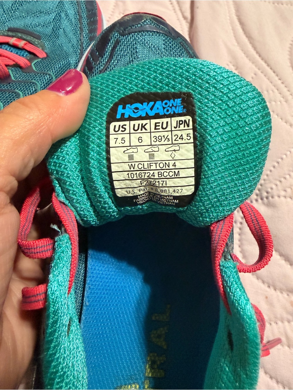Hoka Teal Athletic Running Shoes with Pink Laces - Picture 4 of 5